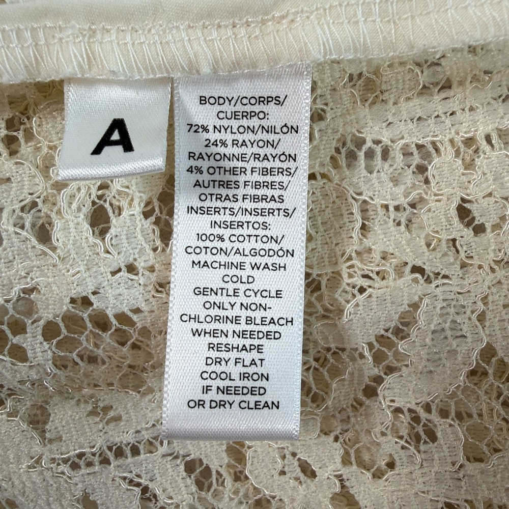 Cream Sheer Lace Bell Sleeve Top Sz M Boho Chic Romantic Cottage‎ French Girl - Picture 8 of 8